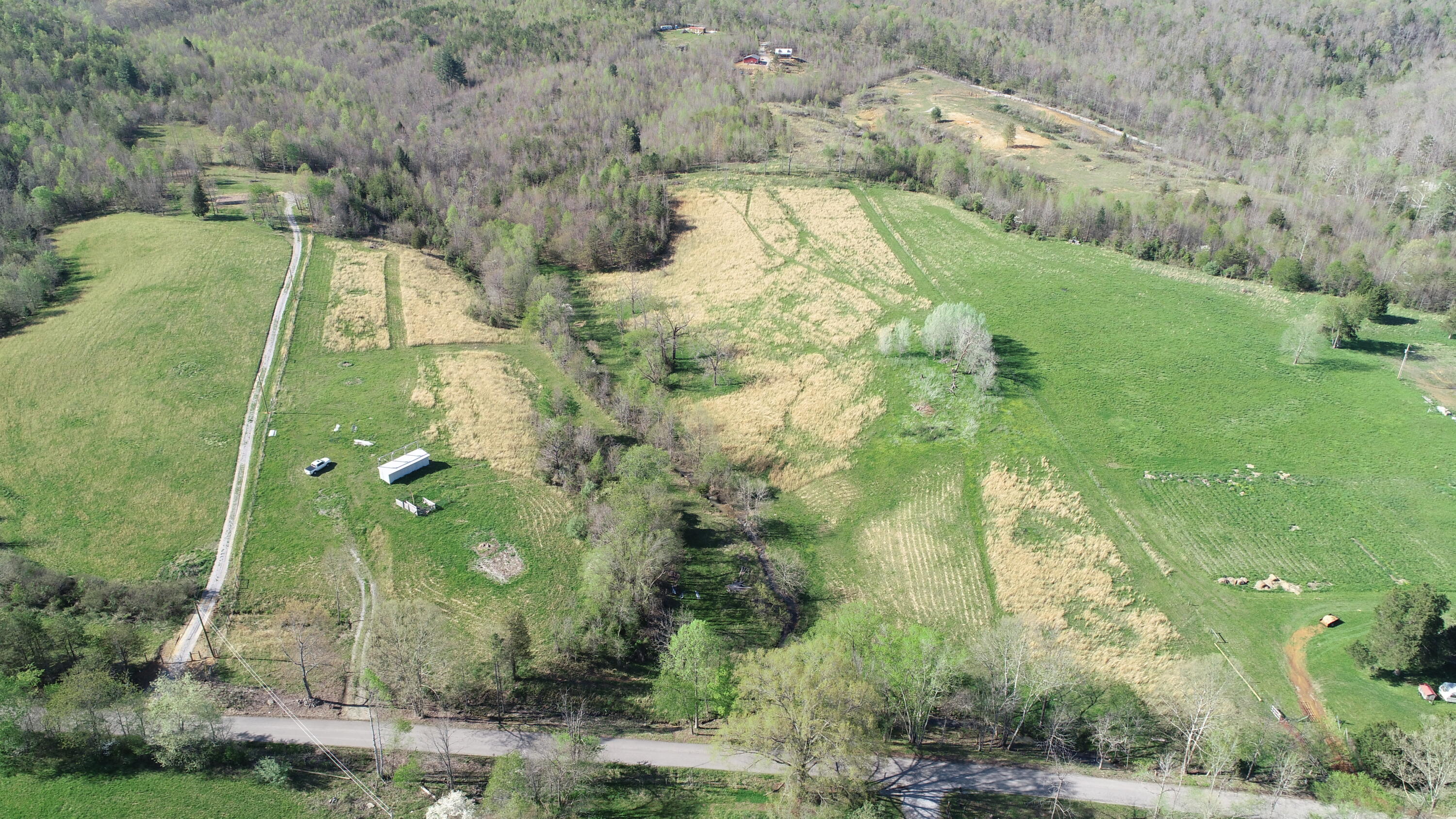 9999 River Road Williamsburg, KY 40769 - Photo 8 of 23 DJI_0898
