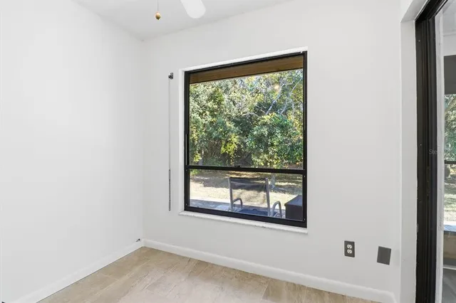 a view of empty room with window