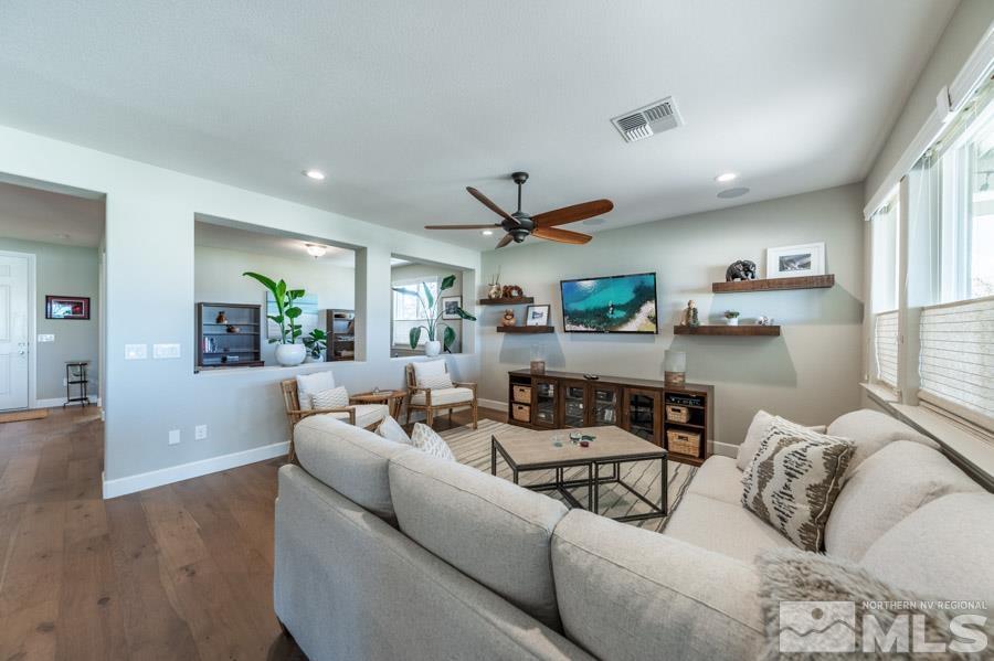 9905 Hafflinger Lane Reno, NV 89521 - Photo 6 of 25 Photo 6