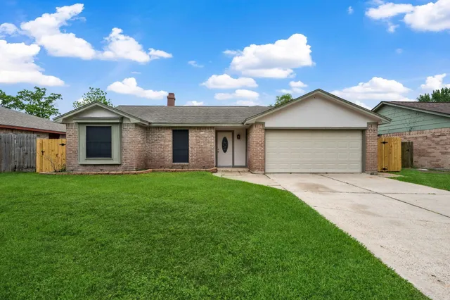 $2,600 | 4023 Broken Elm Drive, Spring, TX 77388