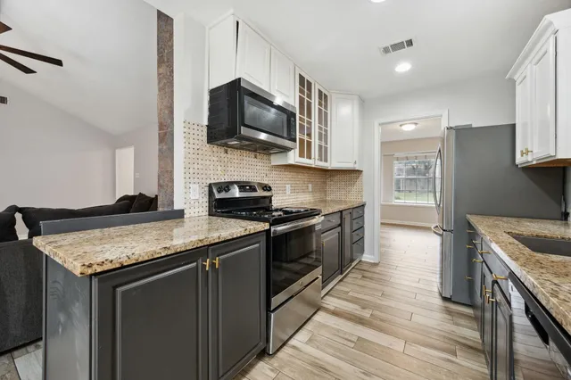 $2,600 | 4023 Broken Elm Drive, Spring, TX 77388