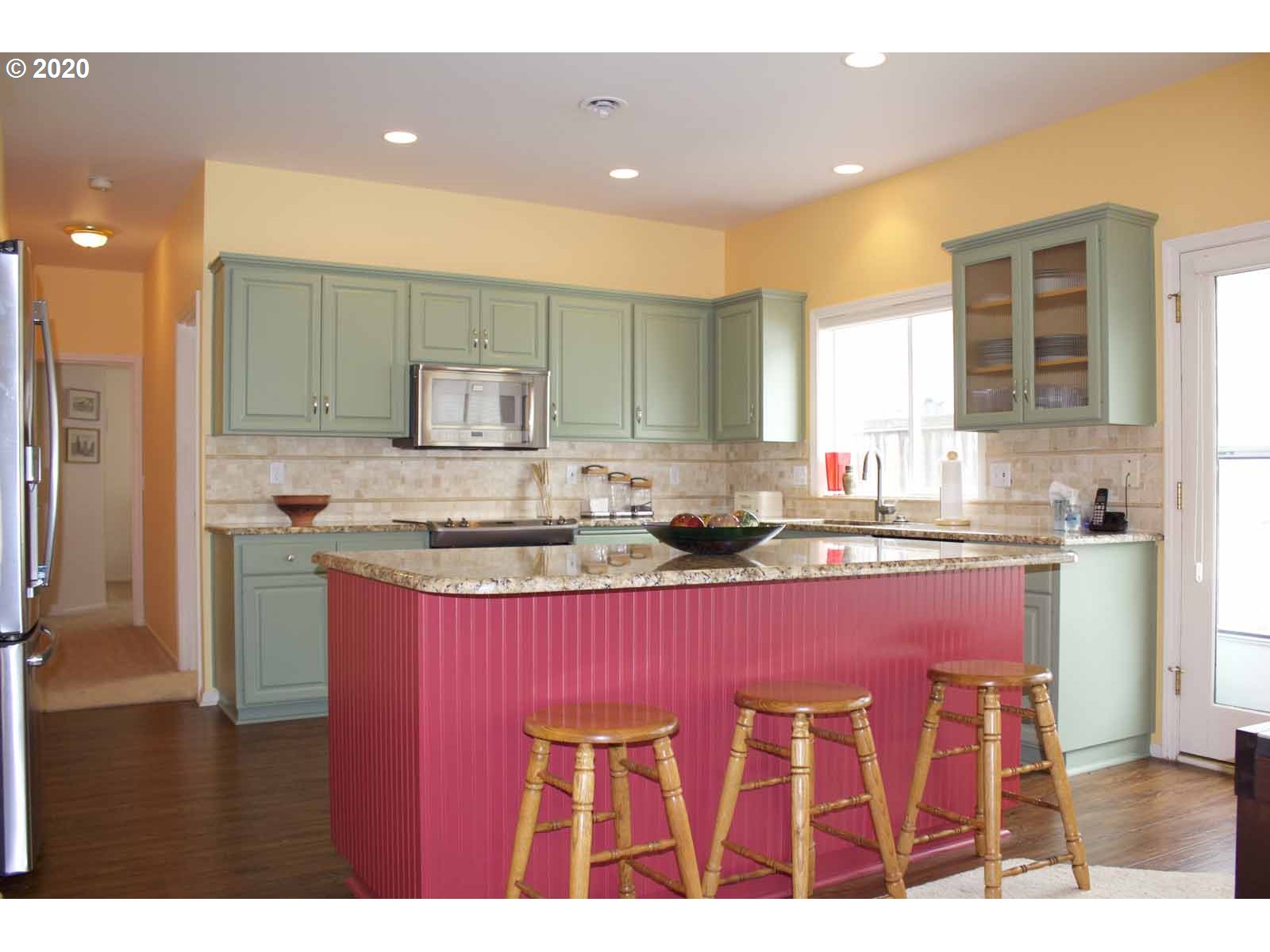 1850 Lake Shore Drive Eugene, OR 97408 - Photo 20 of 32