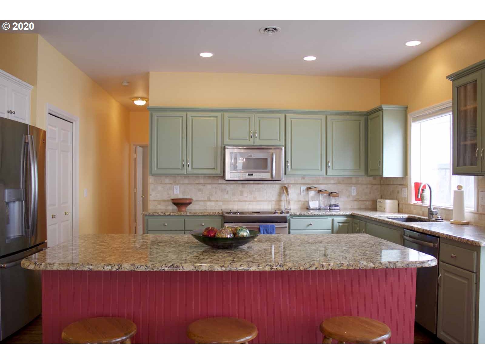 1850 Lake Shore Drive Eugene, OR 97408 - Photo 22 of 32