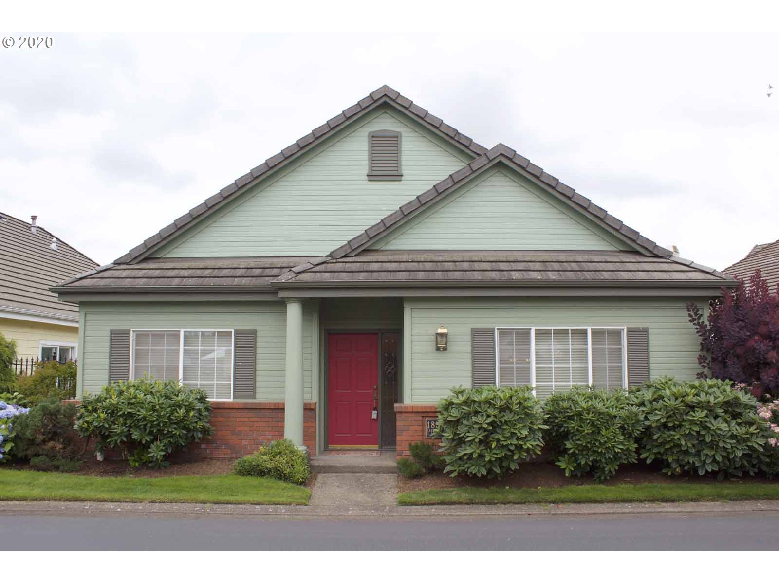 1850 Lake Shore Drive Eugene, OR 97408 - Photo 6 of 32