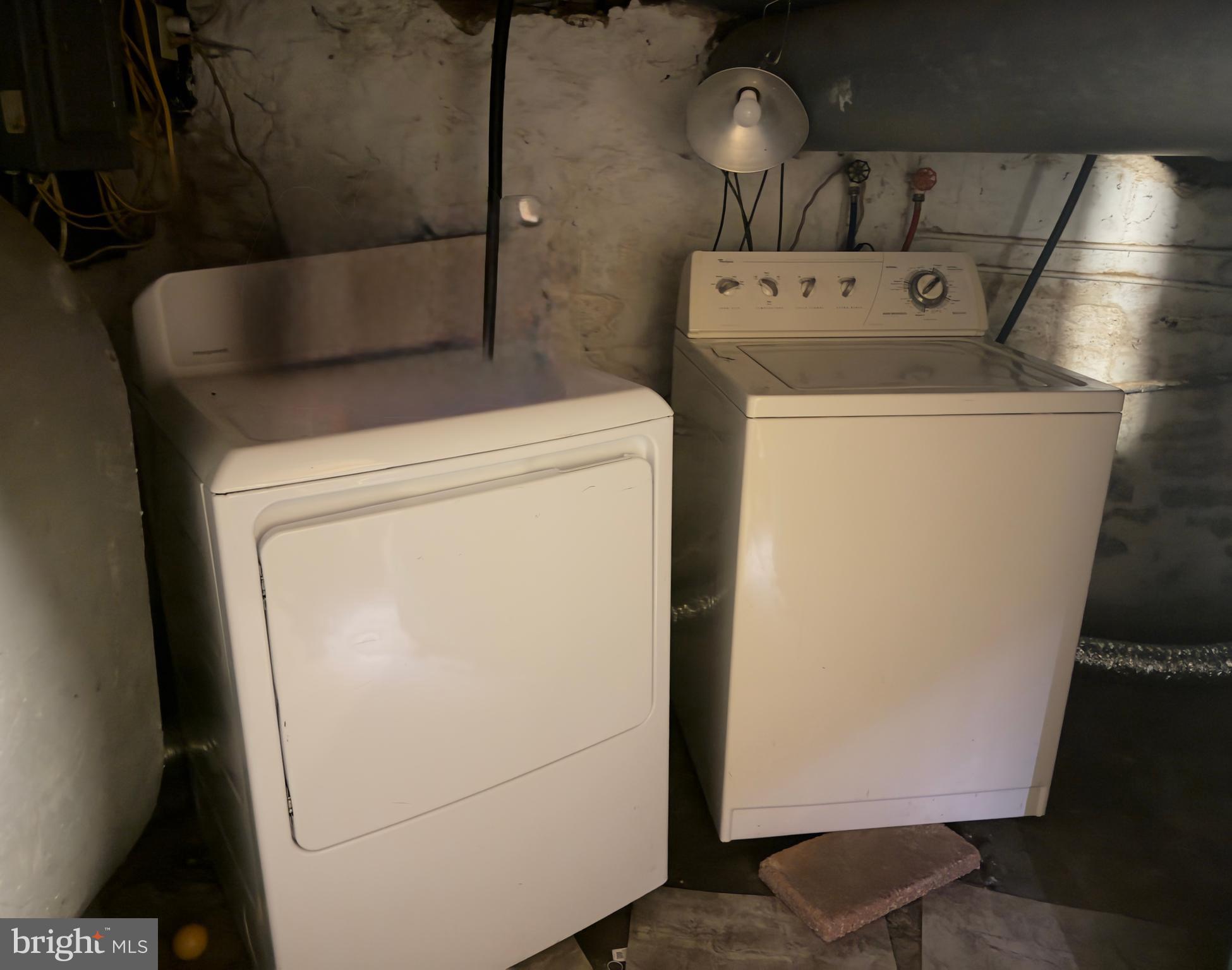 141 Hampton Street Bridgeton, NJ 08302 - Photo 18 of 18 a utility room with dryer and washer