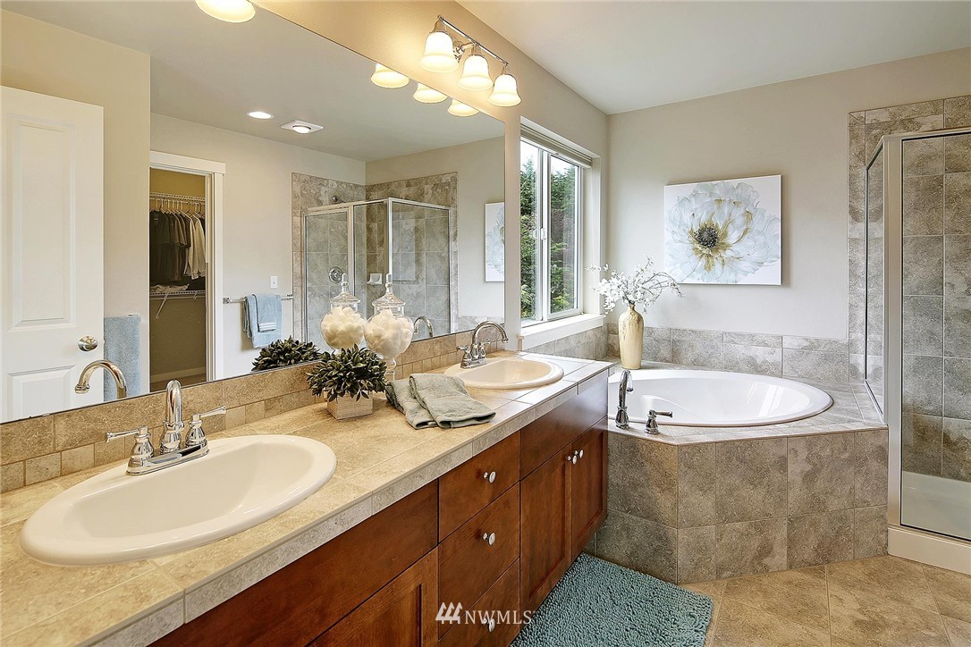 4731 Northeast 2nd Place Renton, WA 98059 - Photo 15 of 25