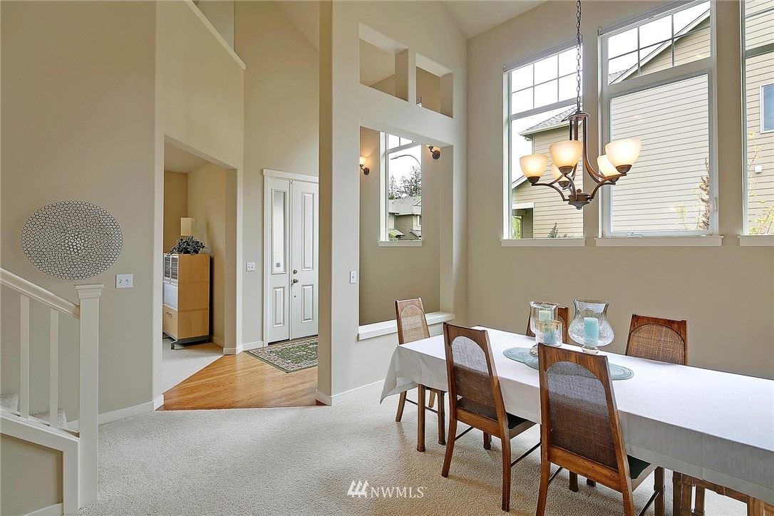 4731 Northeast 2nd Place Renton, WA 98059 - Photo 9 of 25