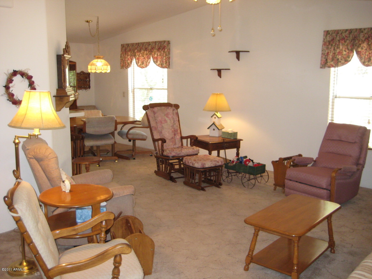 2151 Fishermans Road Overgaard, AZ 85933 - Photo 3 of 13 Living Room