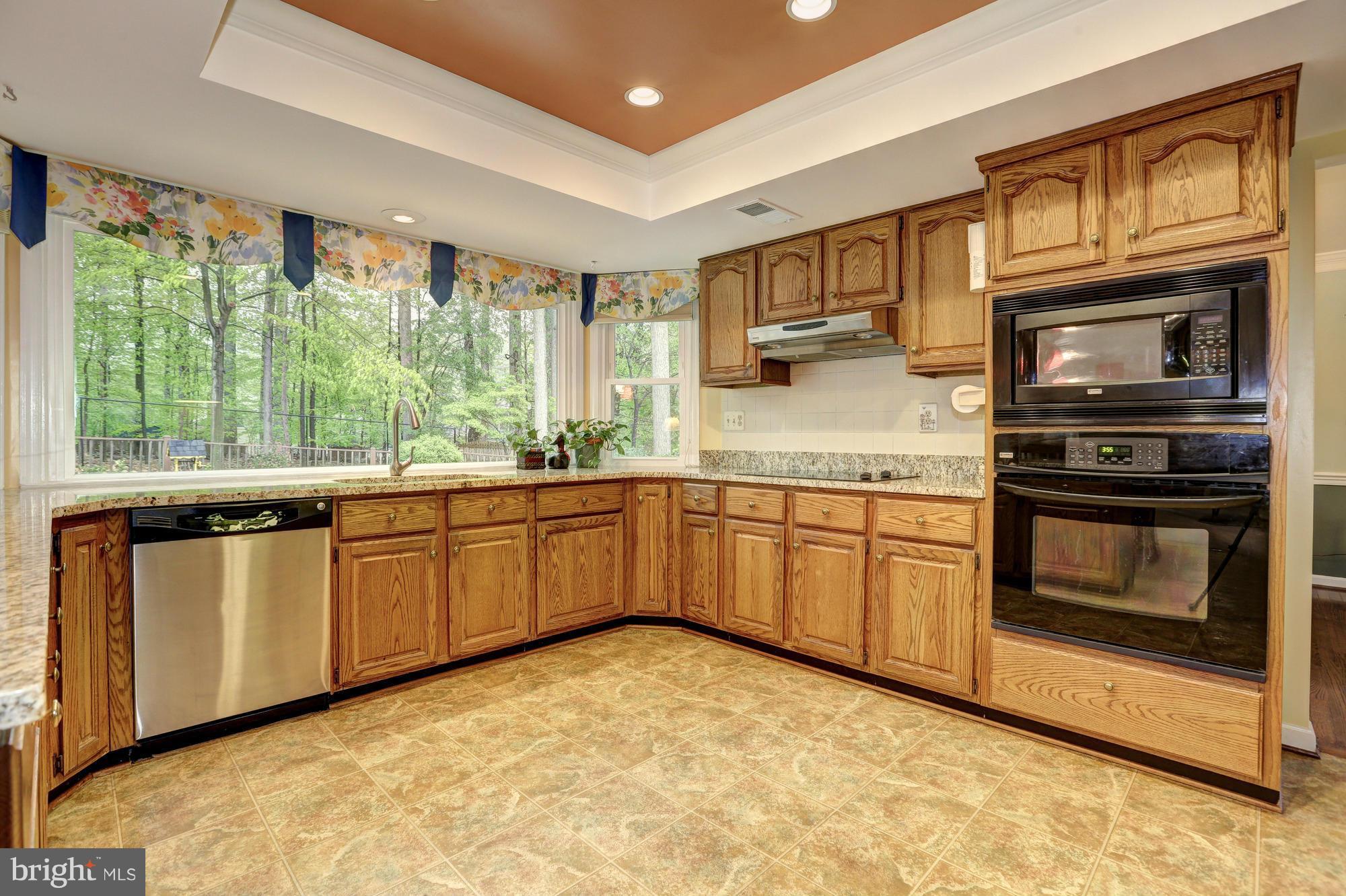 13408 Rippling Brook Drive Silver Spring, MD 20906 - Photo 14 of 30 Kitchen with New Granite Tops