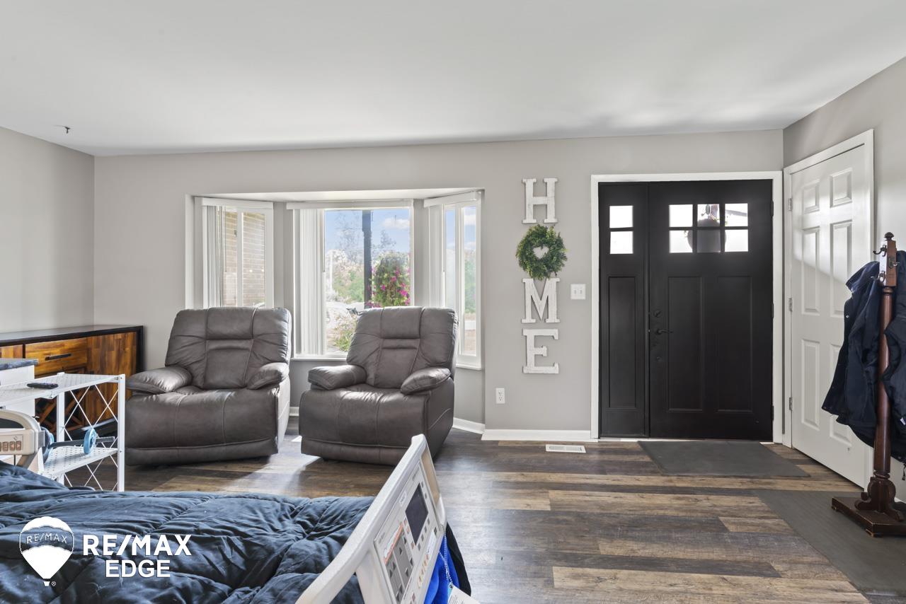 7457 North Linden Road Mount Morris, MI 48458 - Photo 14 of 42 50117937-13.JPG