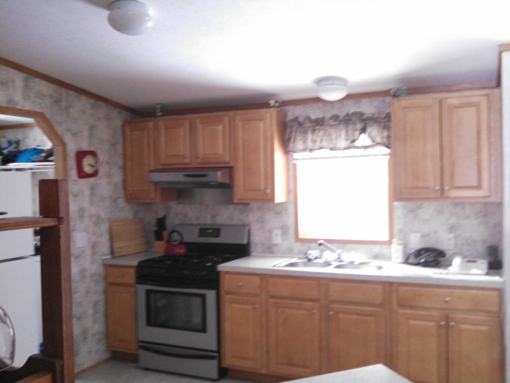 1964 King Hill Road Readsboro, VT 05350 - Photo 3 of 27
