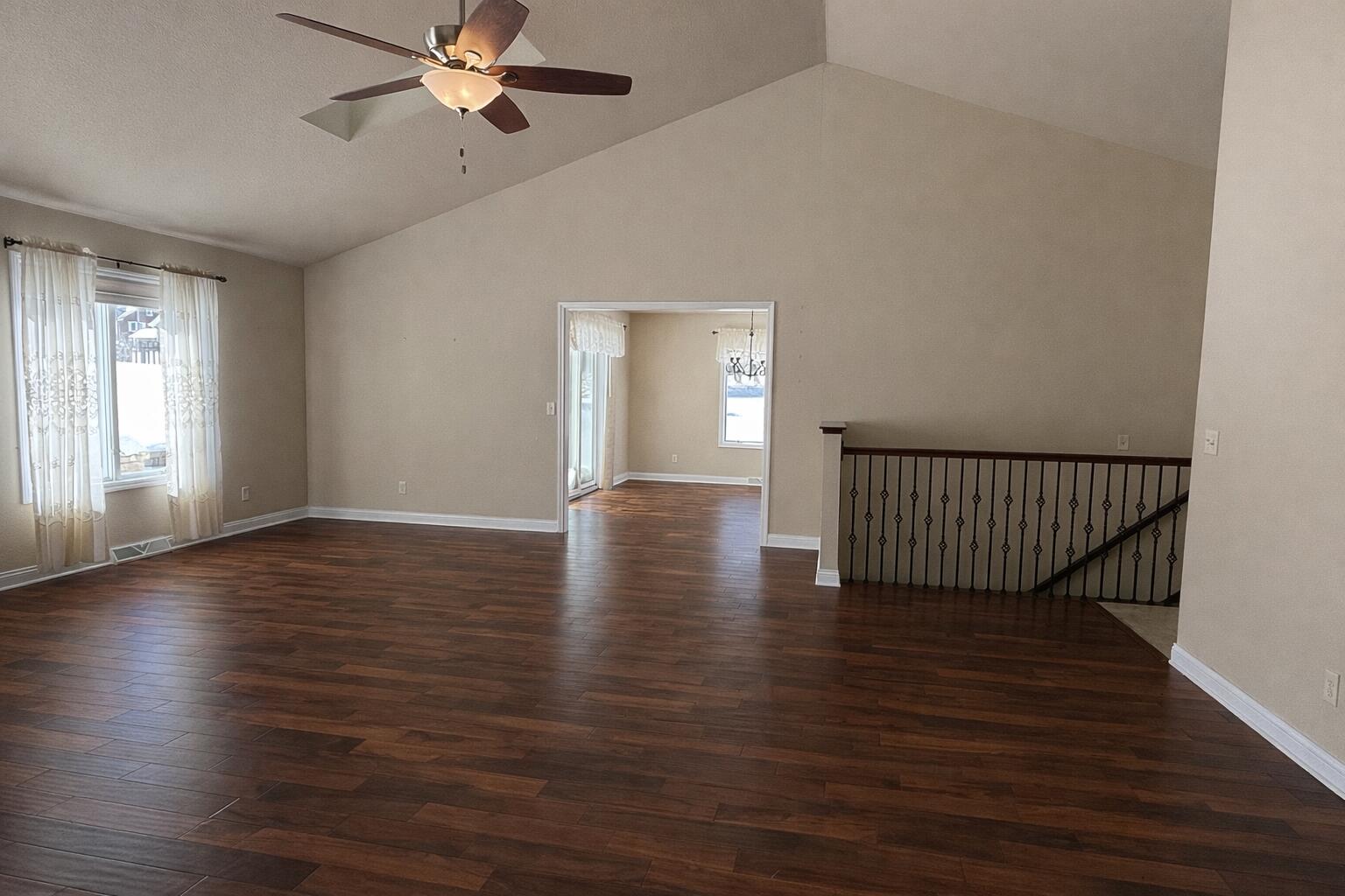901 Hawthorne Court Manitowoc, WI 54220 - Photo 14 of 47 14 living room