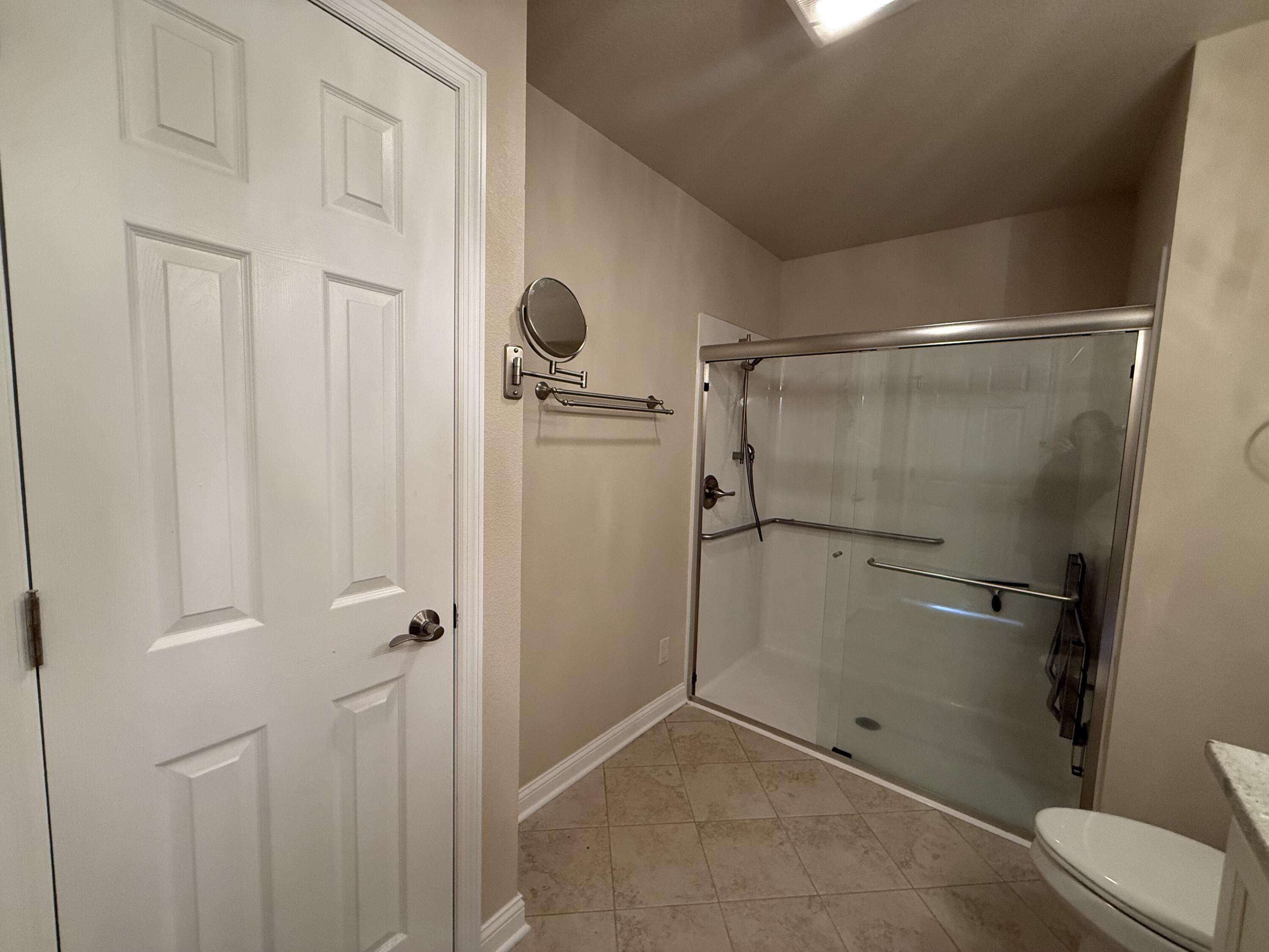 901 Hawthorne Court Manitowoc, WI 54220 - Photo 24 of 47 19 primary bathroom