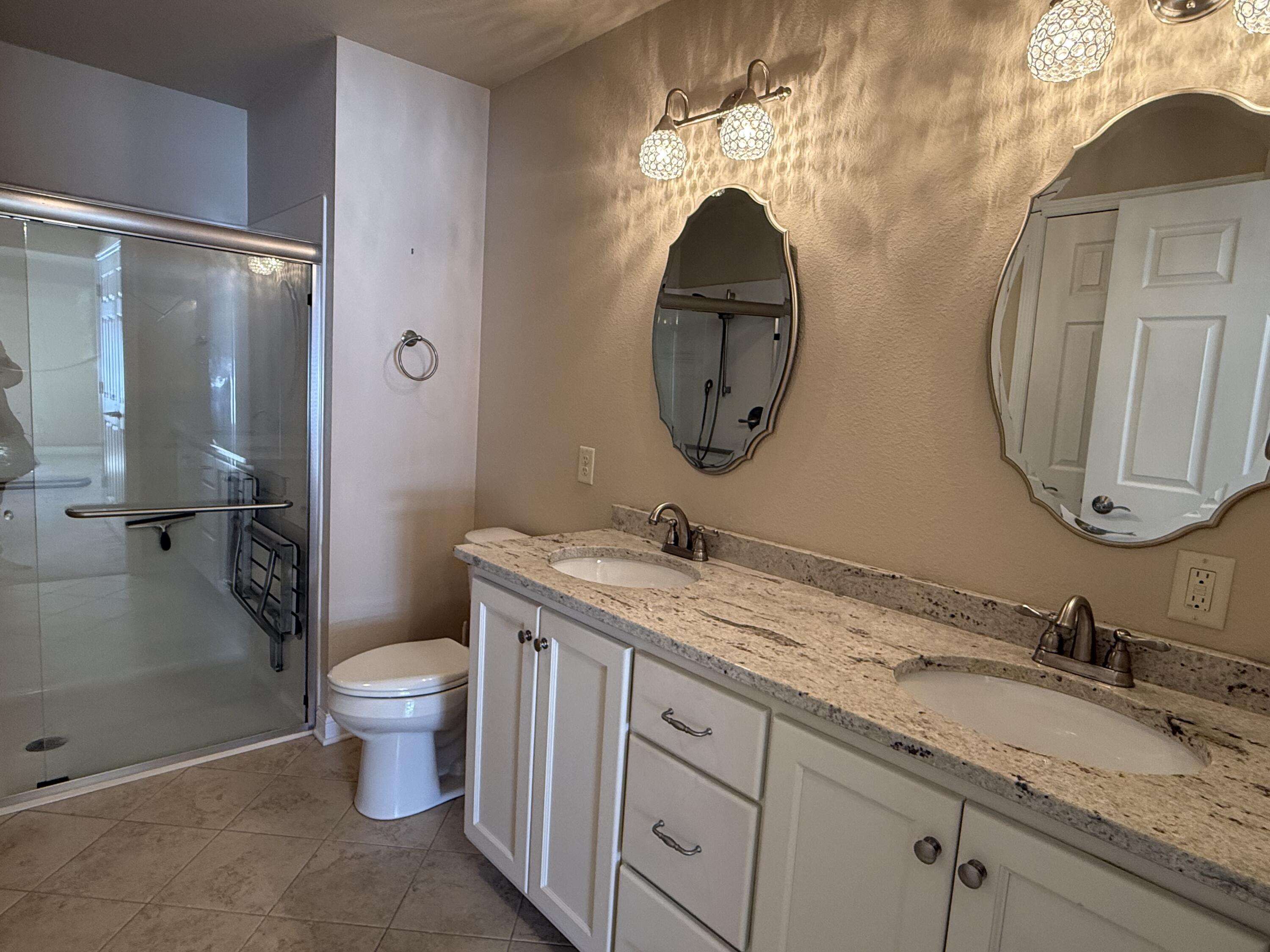 901 Hawthorne Court Manitowoc, WI 54220 - Photo 25 of 47 18 primary bathroom