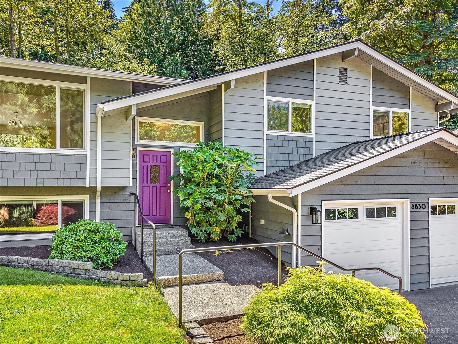 8830 Shell Place Edmonds, WA 98026 - Photo 3 of 39