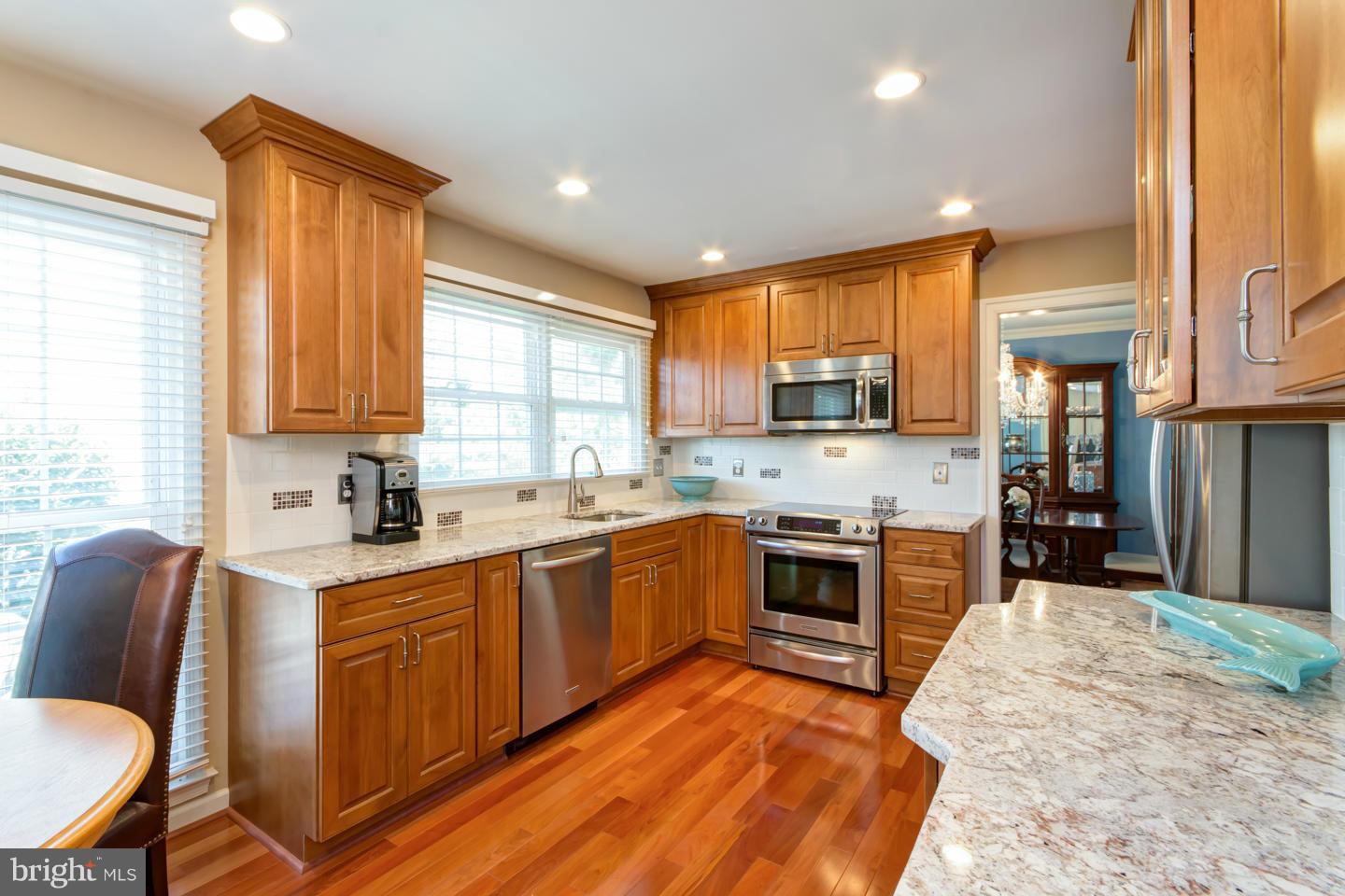 Remodeled kitchen-new cabinets, granite, ss appl.