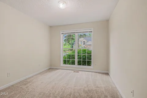 $500,000 | 404 Ravenstone Drive, Cary, NC 27518