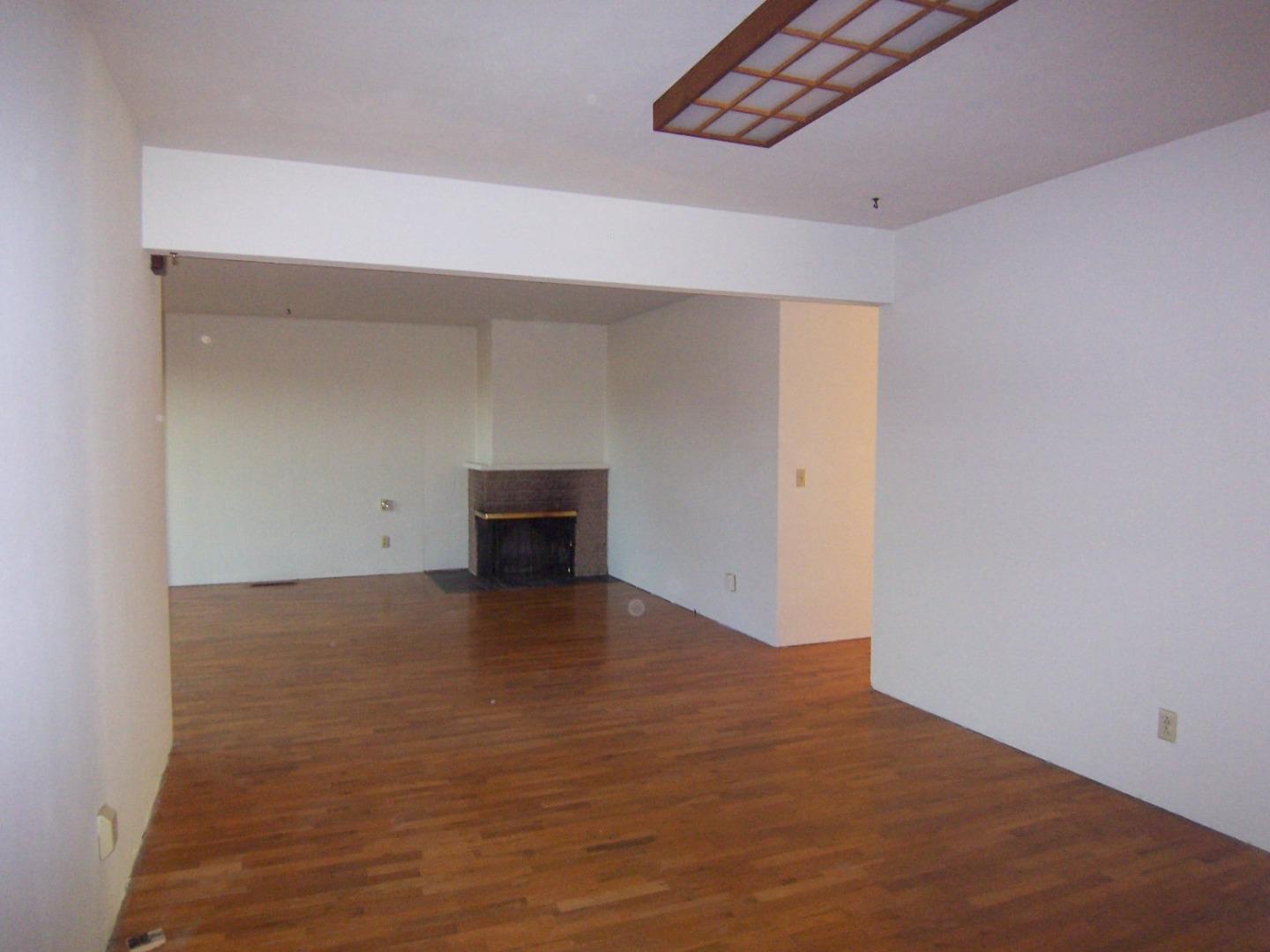 270 Beach Road Marina, CA 93933 - Photo 5 of 32 Gallery Image 5