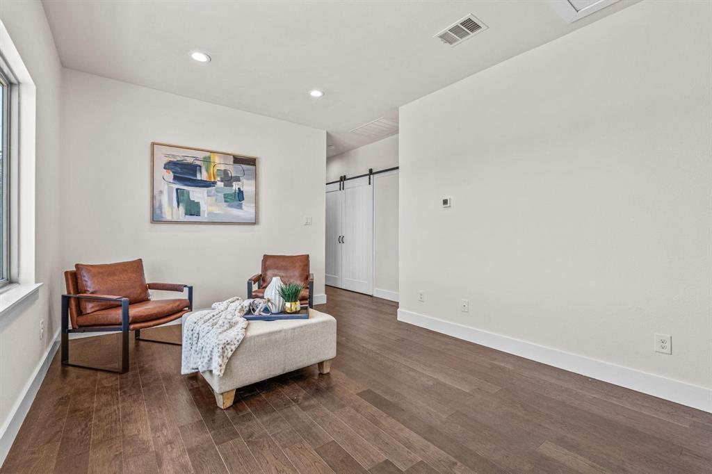 600 Melba Street Dallas, TX 75208 - Photo 16 of 32