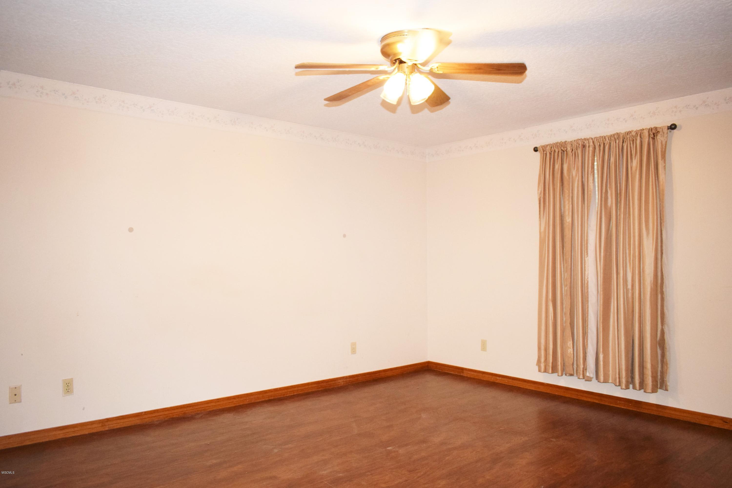 176 Pine Loop Road McLain, MS 39456 - Photo 20 of 31 DSC_0030 (2)