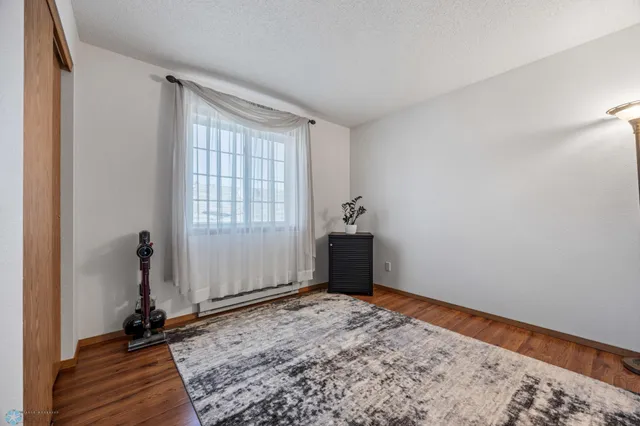 $279,000 | 1836 12th Street East, West Fargo, ND 58078