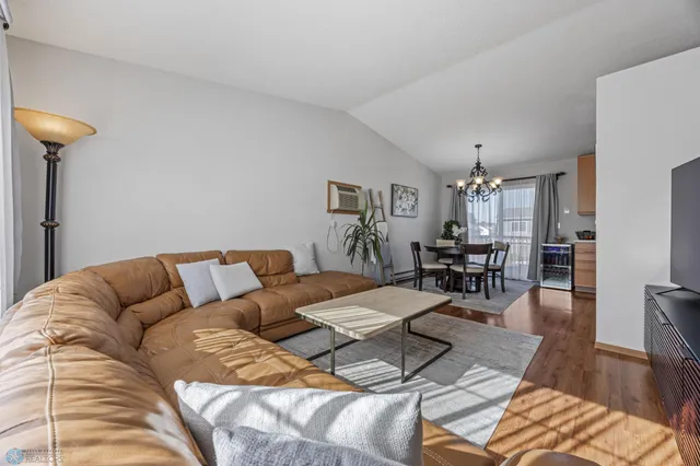 $279,000 | 1836 12th Street East, West Fargo, ND 58078