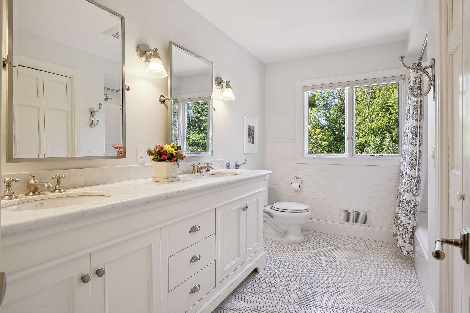 335 Peavey Road Wayzata, MN 55391 - Photo 39 of 50 Gallery Image 39