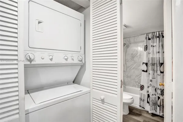 $239,000 | Coral Gate Community, Margate, FL 33063