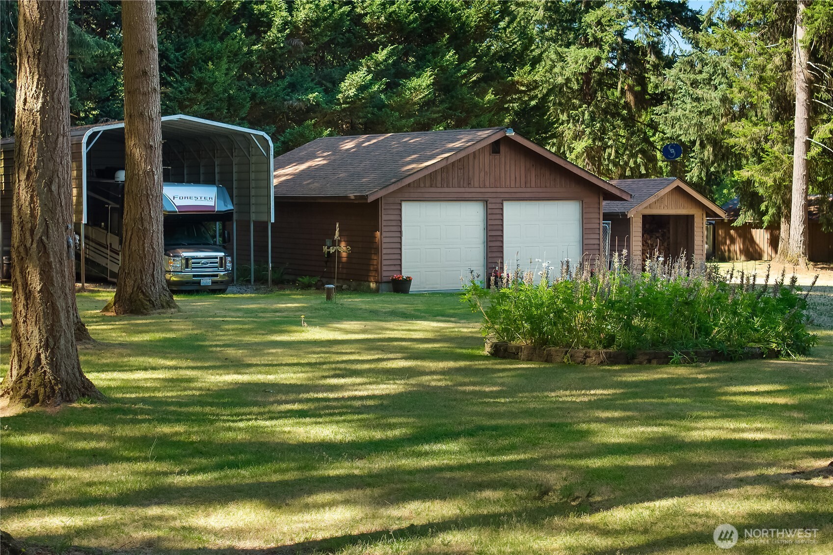 18121 Mi Lane Southwest Rochester, WA 98579 - Photo 36 of 40