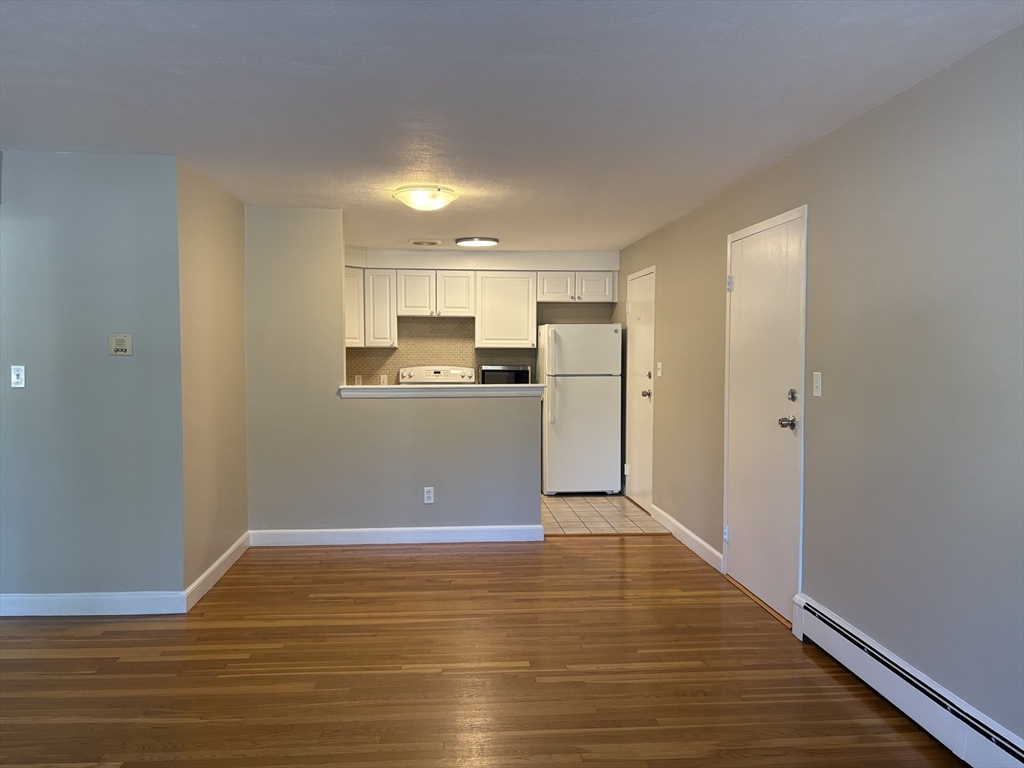 32 Whitman Road, Unit 13 Waltham, MA 02453 - Photo 6 of 26