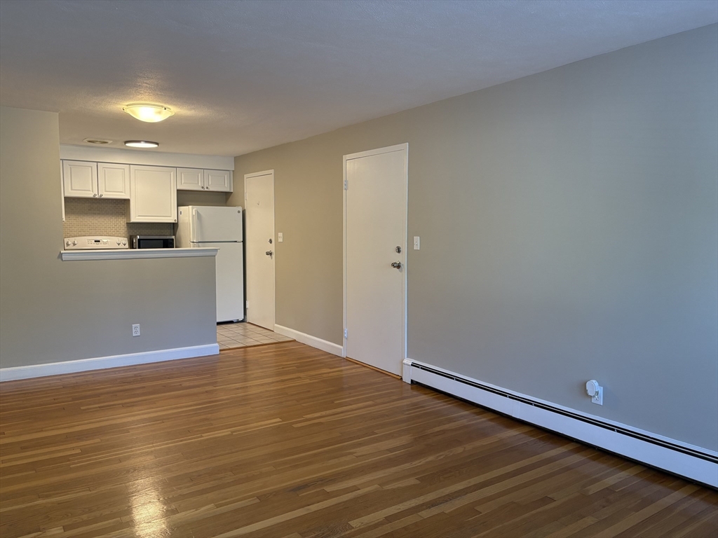 32 Whitman Road, Unit 13 Waltham, MA 02453 - Photo 8 of 26