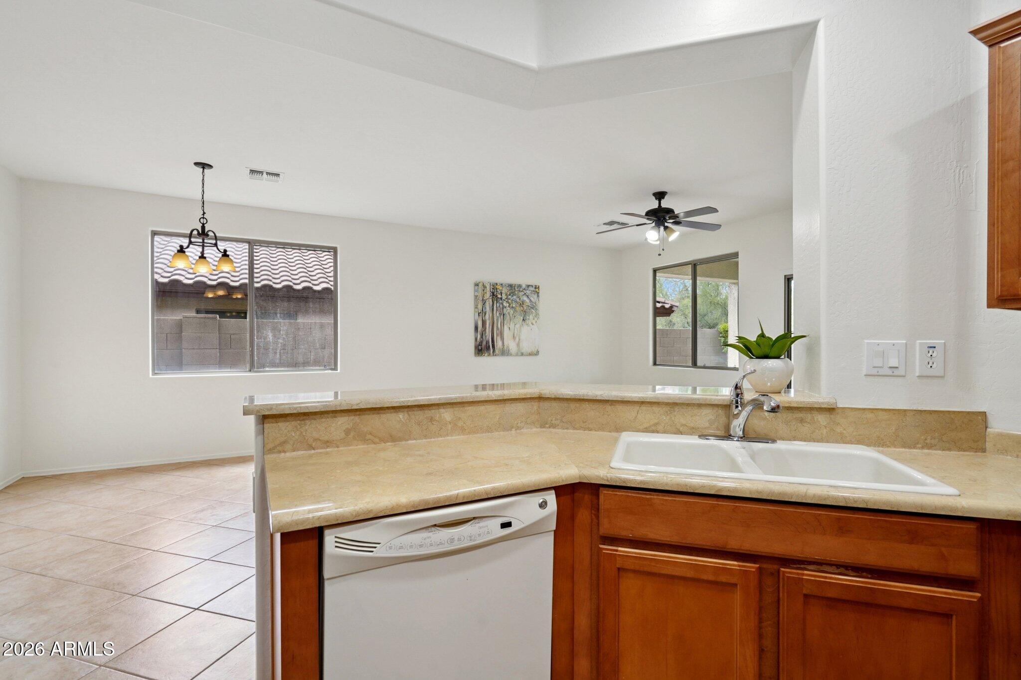 3852 West Ranier Court Anthem, AZ 85086 - Photo 11 of 58 16-web-or-mls-W Ranier Ct-S1104-017