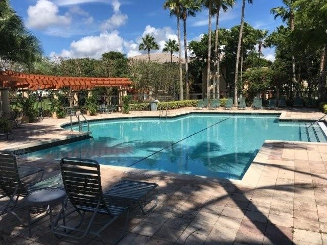 4175 Haverhill Road, Unit 903 West Palm Beach, FL 33417 - Photo 3 of 20 Photo 3