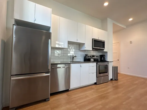 $4,000 | 70 Parker Hill Avenue, Unit 105, Boston, MA 02120