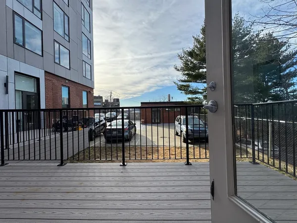 $4,000 | 70 Parker Hill Avenue, Unit 105, Boston, MA 02120