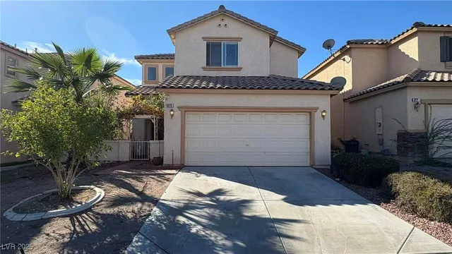 $2,140 | 8215 Violet Meadow Court, Las Vegas, NV 89117