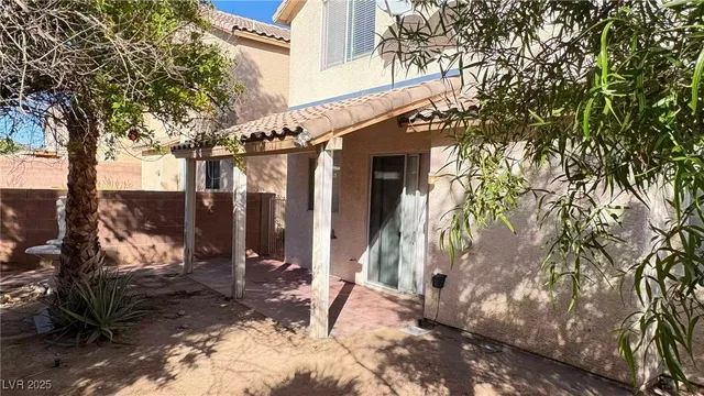 $2,140 | 8215 Violet Meadow Court, Las Vegas, NV 89117