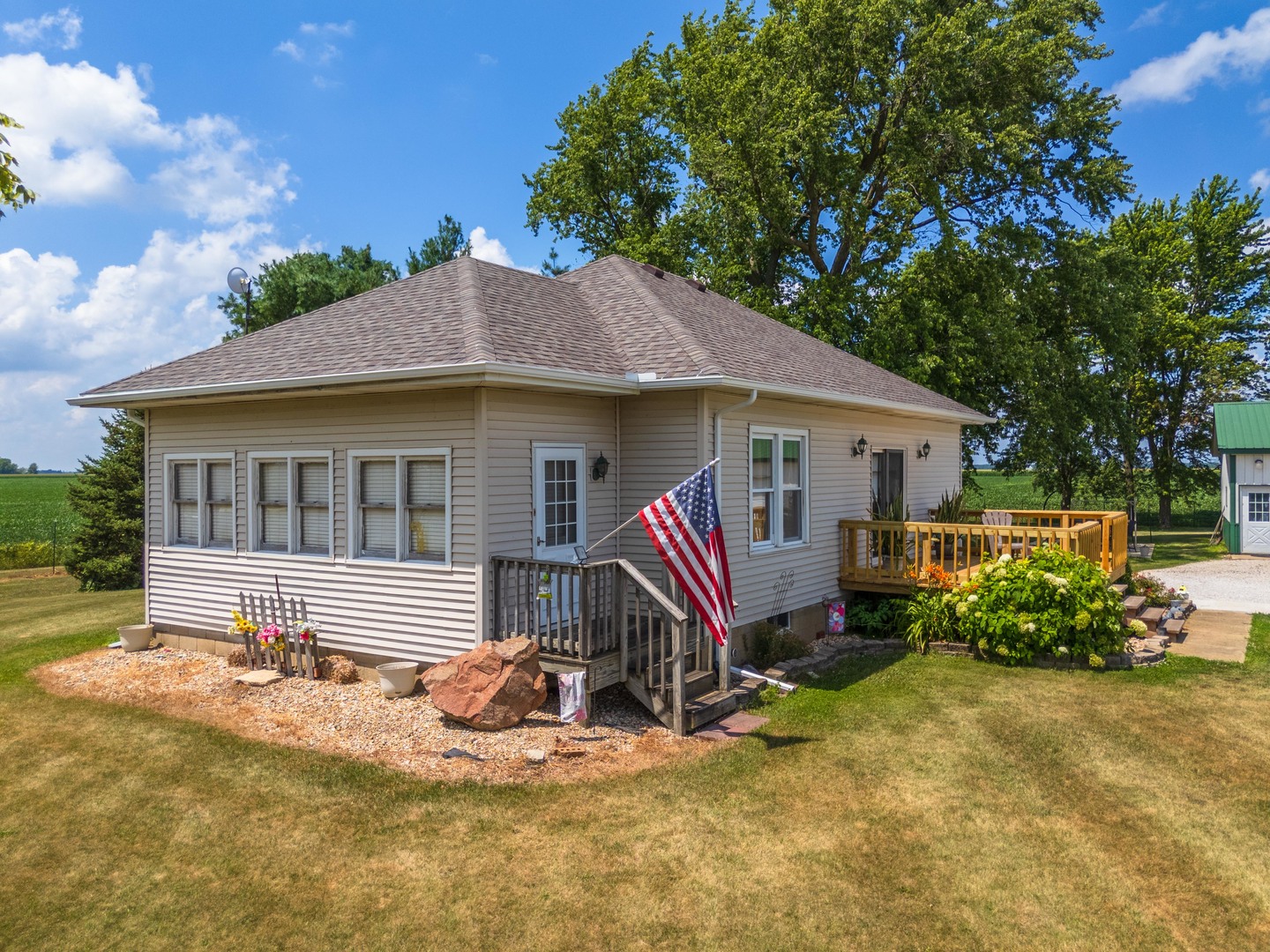 845 East 2300 N Road Flanagan, IL 61740 - Photo 3 of 40 Gallery Image 3