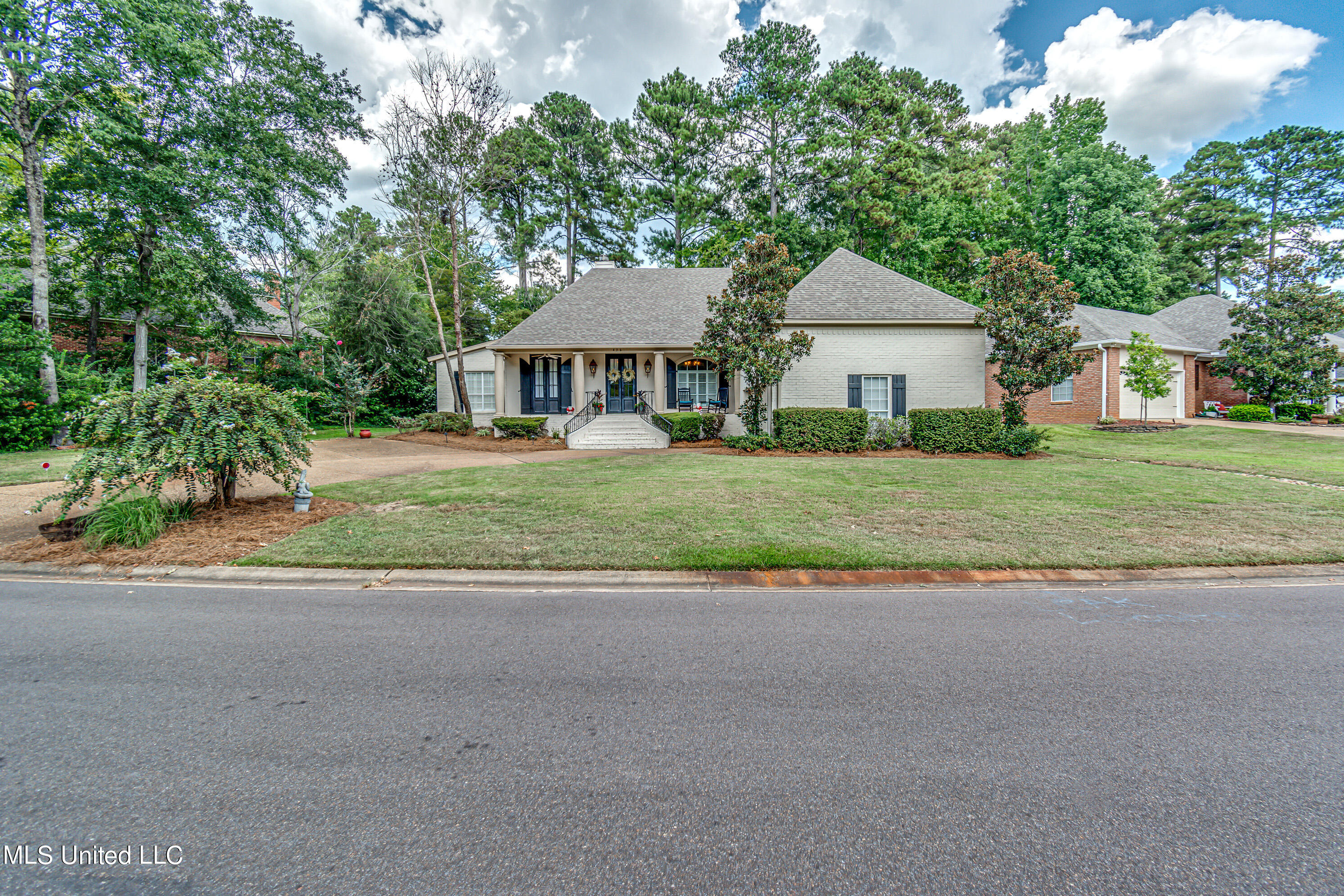 436 Ridge Circle Brandon, MS 39047 - Photo 3 of 84 3