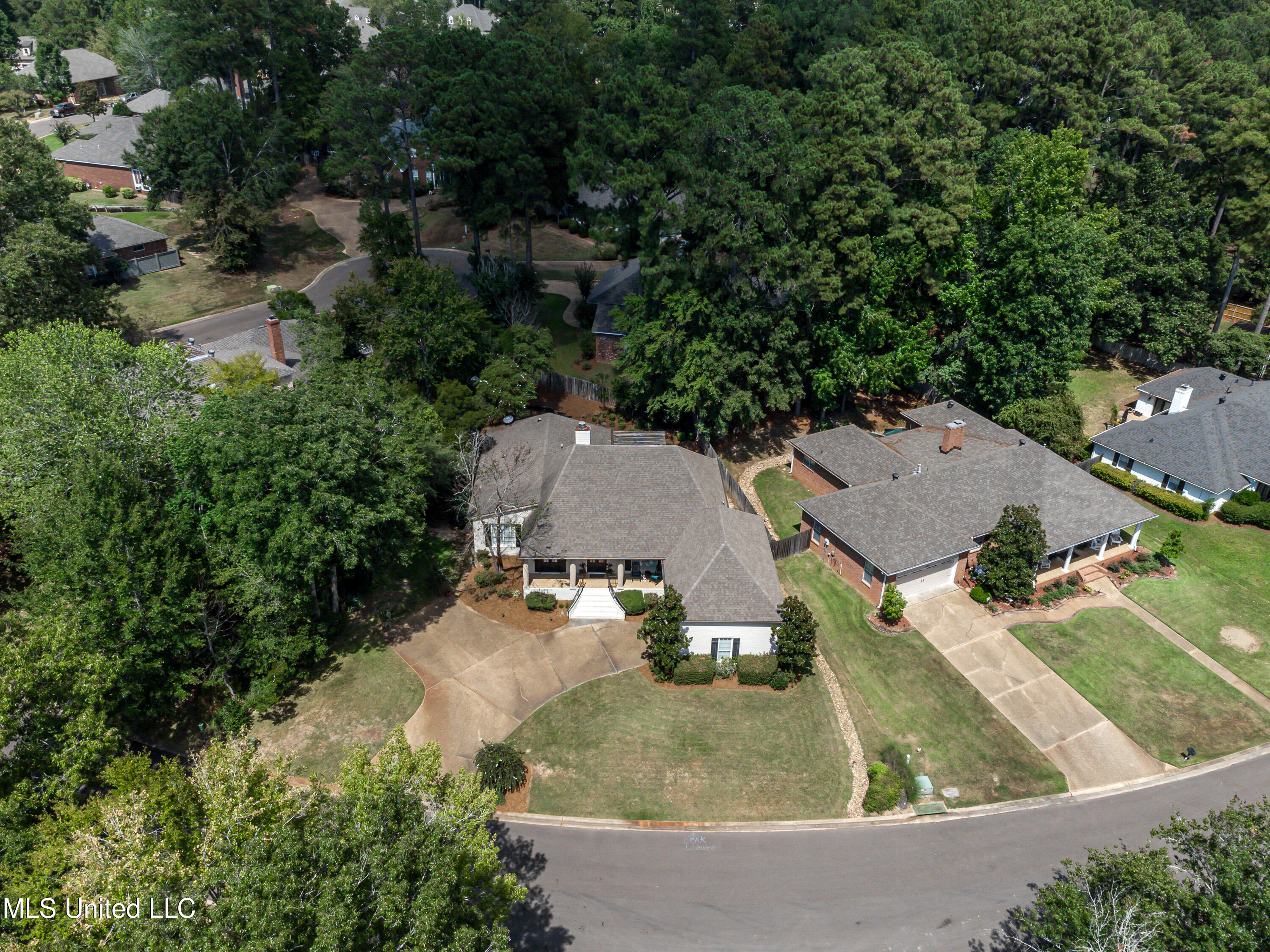 436 Ridge Circle Brandon, MS 39047 - Photo 74 of 84 436 Ridge Cir Drone-4