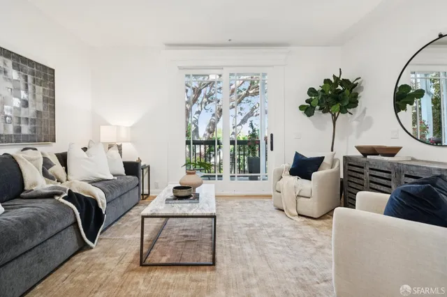 $6,995,000 | 729 Douglass Street, San Francisco, CA 94114