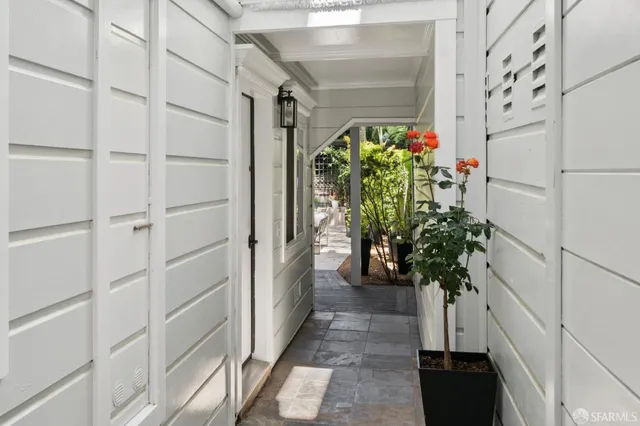 $6,995,000 | 729 Douglass Street, San Francisco, CA 94114
