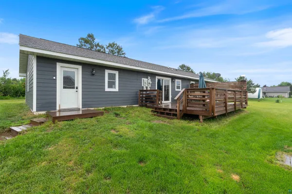 $329,900 | 7498 Highway 2, Saginaw, MN 55779