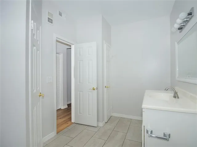 $1,450 | 2544 Robert Trent Jones Drive, Unit 822, Orlando, FL 32835