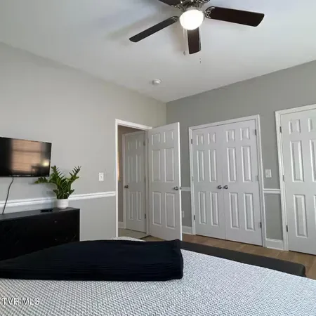 $2,500 | 169 East Grande Avenue, Unit 401, Johnson City, TN 37601