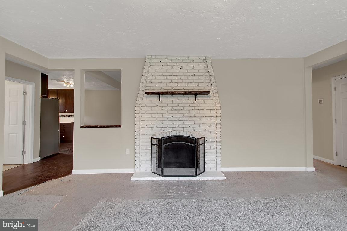 805 Clearmount Road York, PA 17403 - Photo 2 of 26 Gallery Image 2