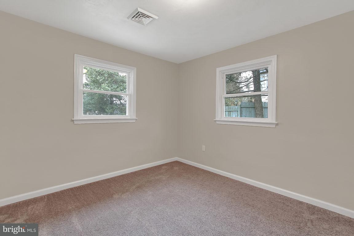 805 Clearmount Road York, PA 17403 - Photo 19 of 26 Gallery Image 19