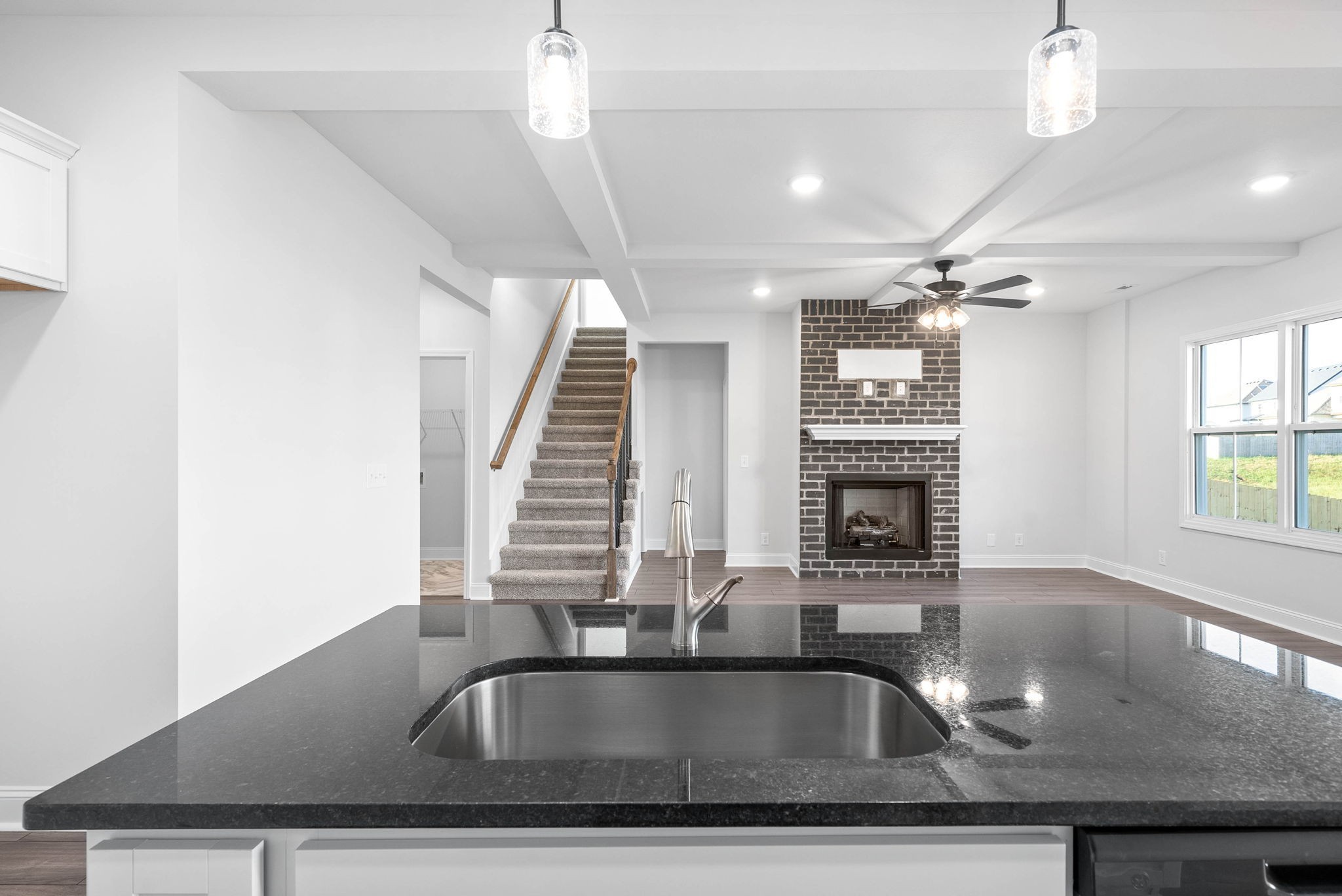 282 Elwell Road Clarksville, TN 37042 - Photo 17 of 33