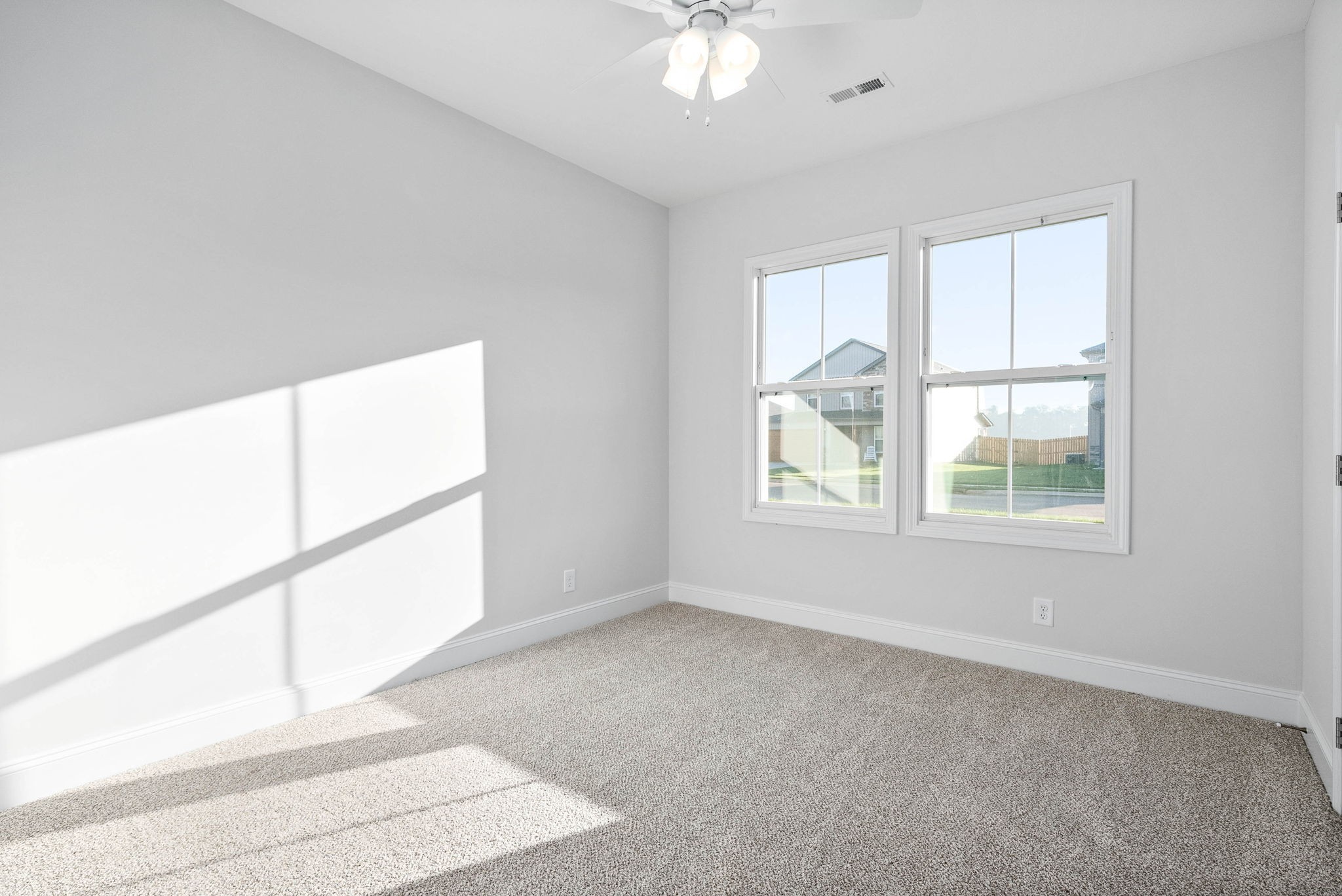 282 Elwell Road Clarksville, TN 37042 - Photo 23 of 33