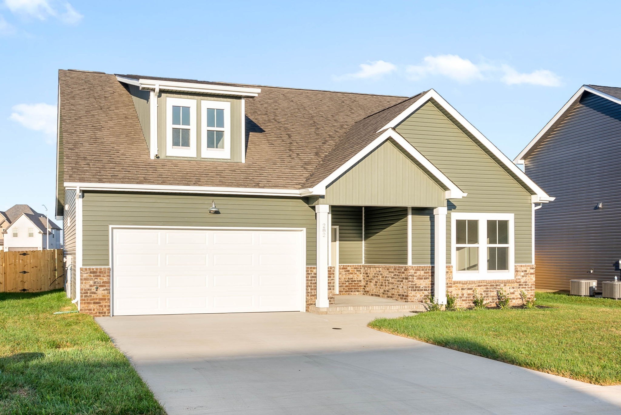 282 Elwell Road Clarksville, TN 37042 - Photo 3 of 33